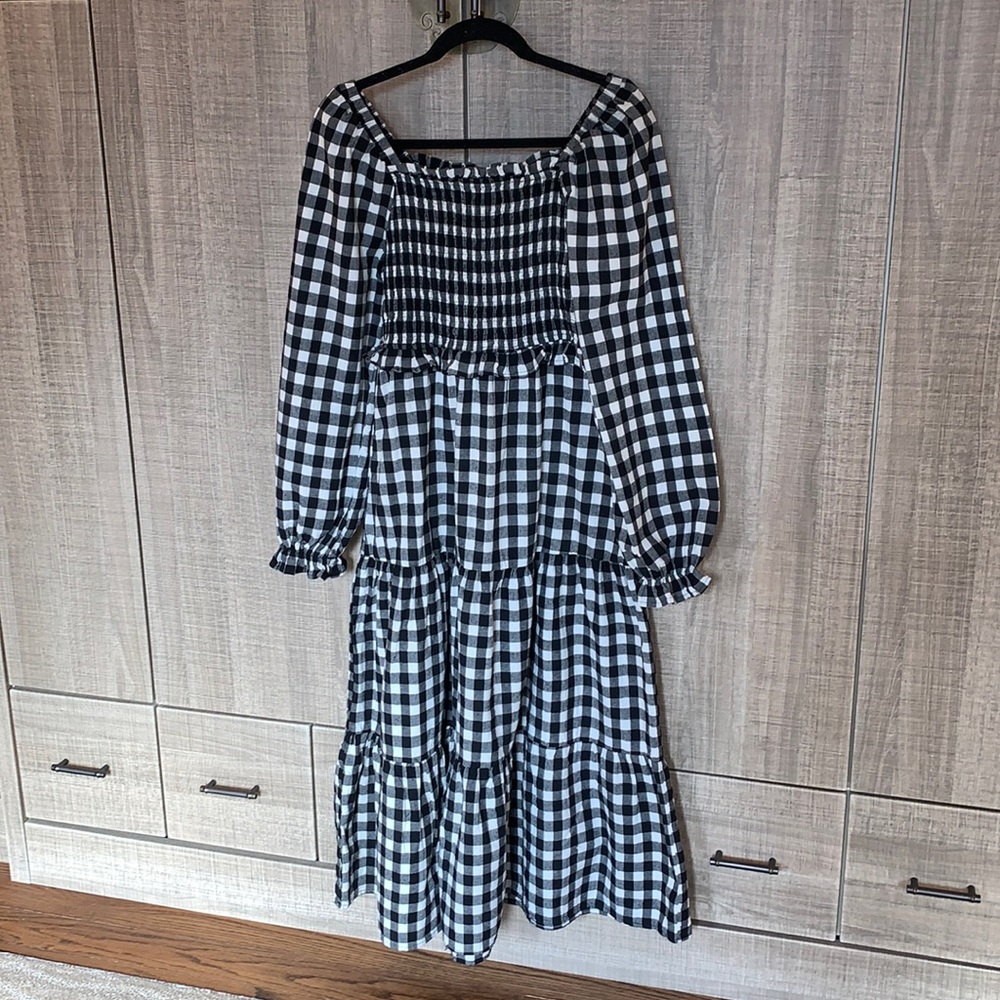 Hayden Los Angeles‎ Square Neck Maxi Dress